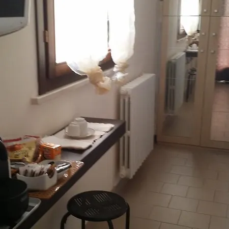 Al Brutto Anatroccolo Bed and Breakfast Φεράρα