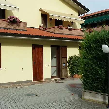Bed and Breakfast Al Brutto Anatroccolo *